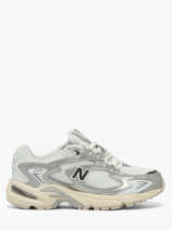 Sneakers 725 New balance Wit boy ML725CG