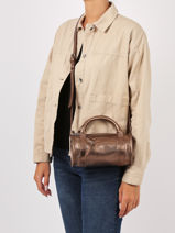 Cross Body Tas Charlie Leder Paul marius Goud vintage CHARLIE-vue-porte